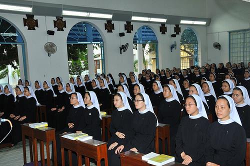 Phan Thiet’s Congregation of the Lovers of the Holy Cross holds 9th religious conference